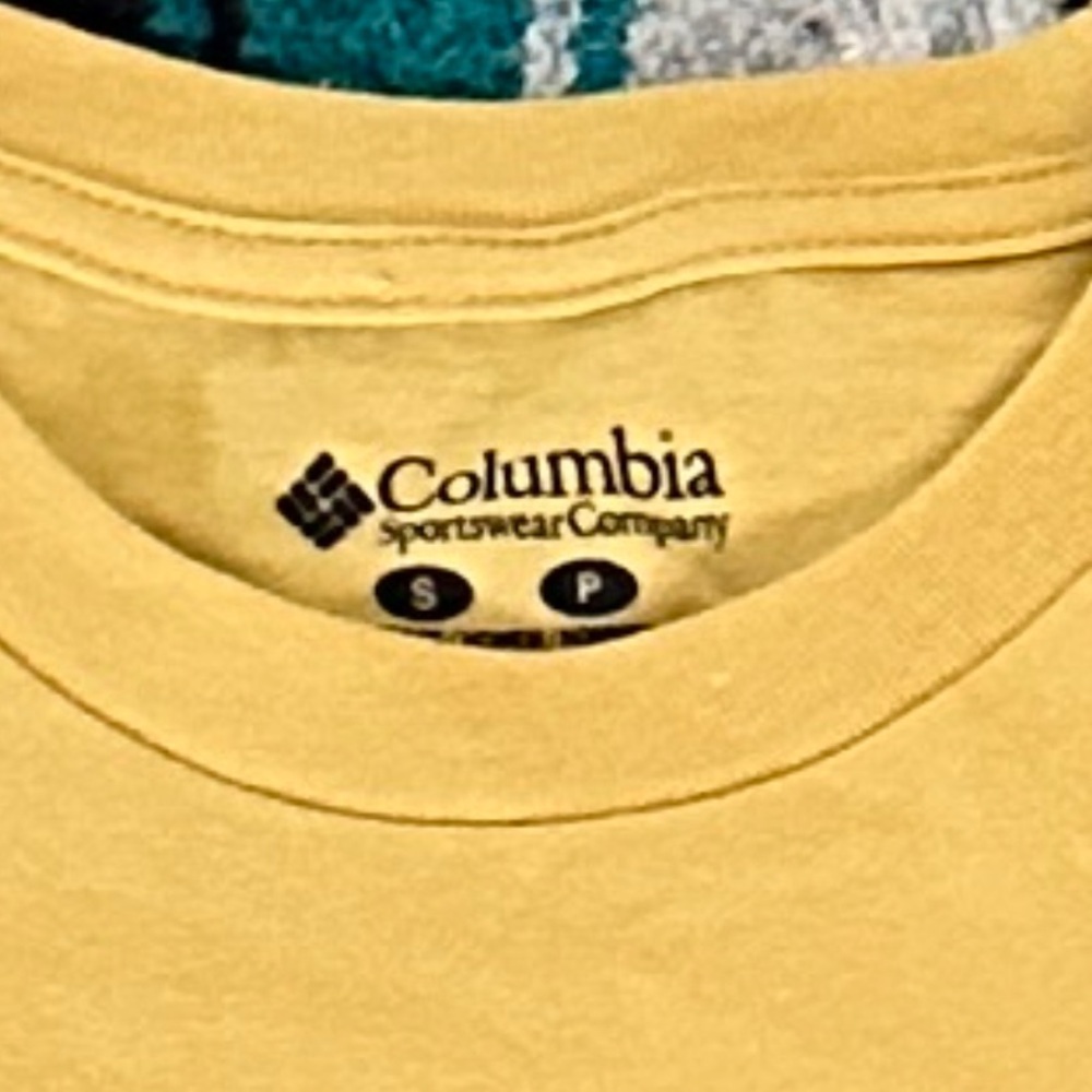 Columbia *NWT* Men's Oswalt Big Foot Graphic T-Shirt - Picture 4 of 6
